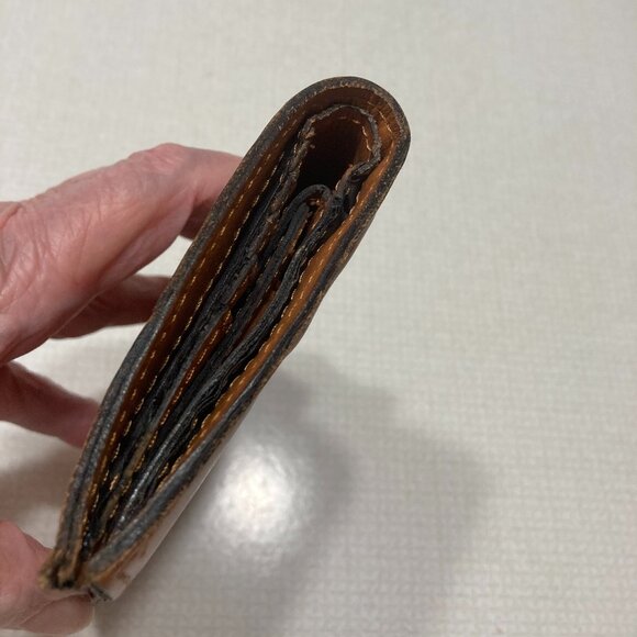 Like New Patricia Nash Cognac Evelyn Style Leather Wallet with cut outs - Picture 6 of 9